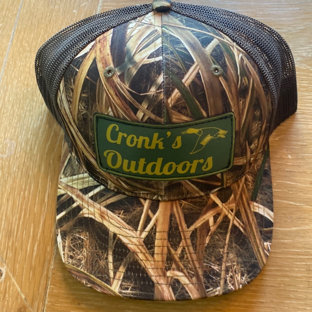 Mossy Oak Cronk’s Outdoors camouflage hat